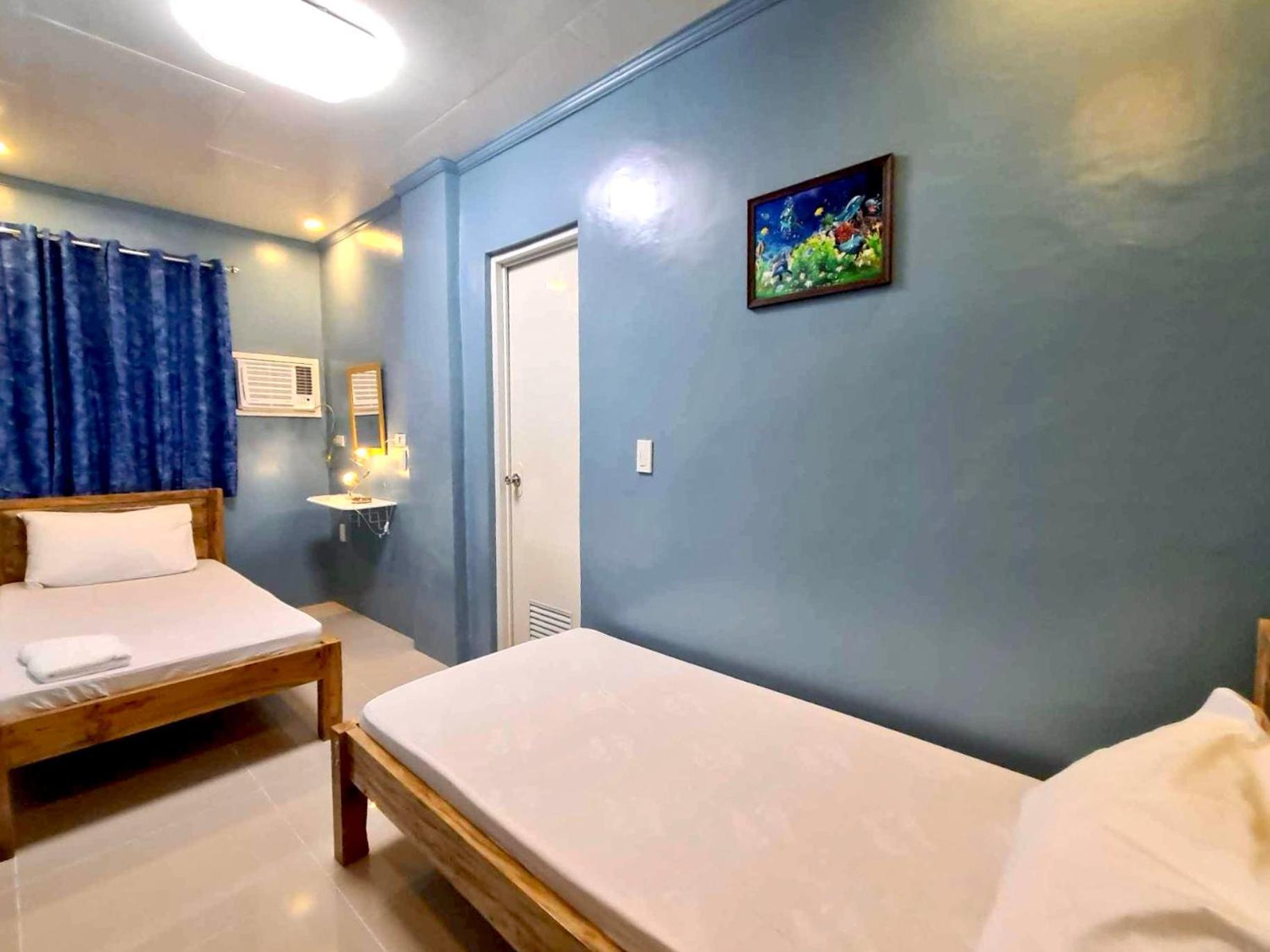 Drossgold Pension House Tubigon 部屋 写真